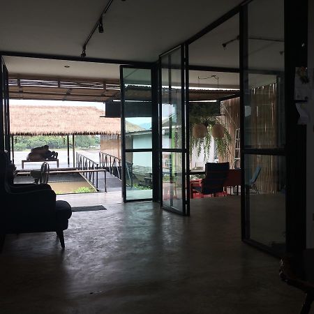 D Hostel Kanchanaburi Eksteriør billede