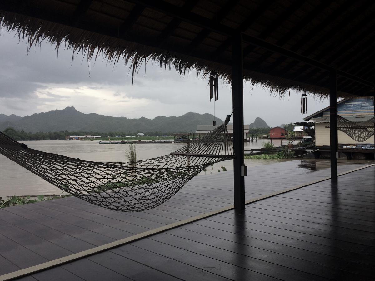 D Hostel Kanchanaburi Eksteriør billede